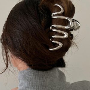 Essential Hair Claw