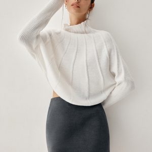 Piping Mock Neck Long Sleeve Knit Top