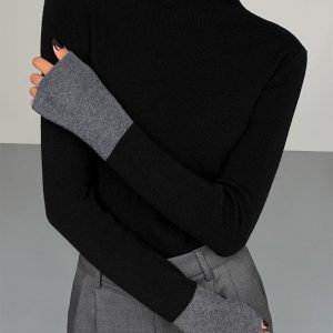 Long Sleeve Contrast Cuff Knit Top