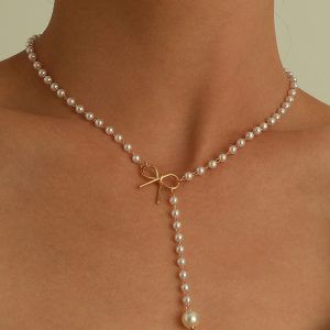 Pearl Bow Knot Pendant Necklace