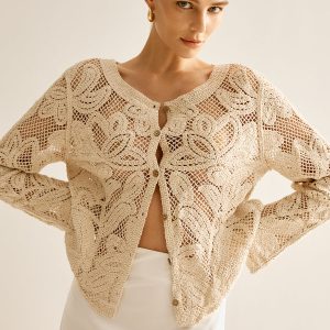 Hollow Button Plisse Cardigan