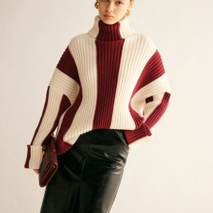 Ribbed Color Block Turtleneck Sweater