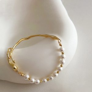 Irregular Metal Pearl Bracelet