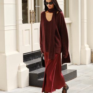 Wool-Blend Loose Sweater With Matching Scarf