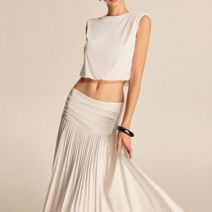 Shoulder-Padded Pleated Skirt Set