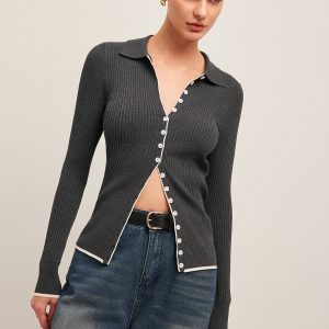 Ribbed Button-Front Cropped Cardigan