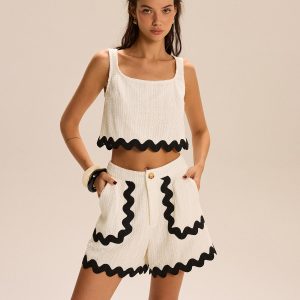 Cropped Tank Top And Scalloped-Trim Shorts Set