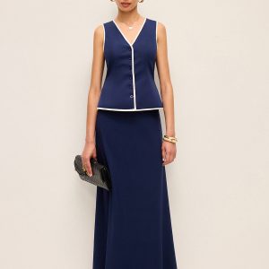 Mid-Waist Flared Skirt