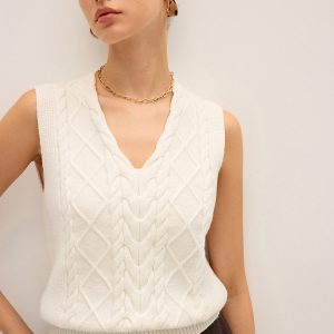 Cable-Knit V-Neck Sweater Vest
