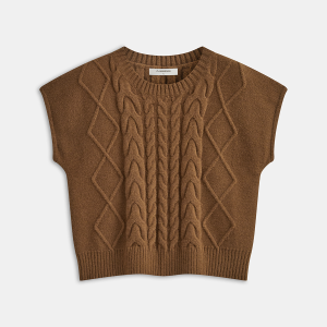 Cable Knit Sleeveless Sweater Vest