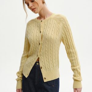 Cable-Knit Buttoned Cardigan