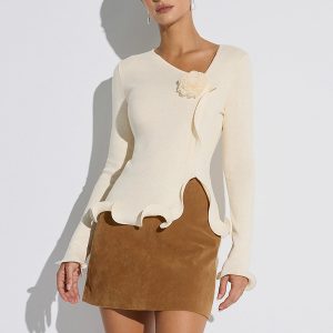 3D Floral Ruffled Hem Knit Top
