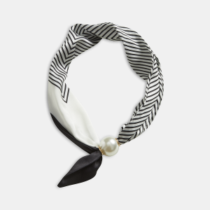 Pearl Magnetic Closure Striped Neck Scarf