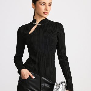 Metal Knot Detail Asymmetric Ribbed Sweater