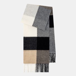 Fringe Detail Checkered Wool Scarf