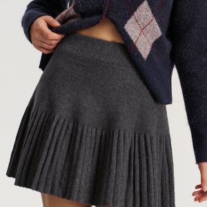 Knit Pleated Mini Skirt