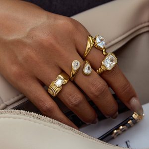Zircon Stone Accent Band Ring