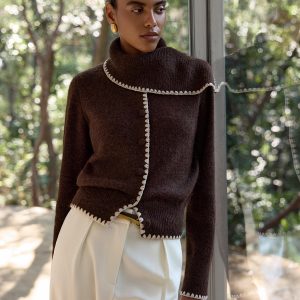 Scalloped Trim Wool-Blend Knit Cardigan