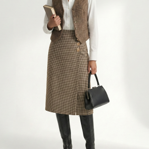 Metal Embellished Houndstooth Midi Skirt