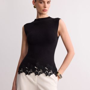 Sleeveless Lace Hem Knit Vest
