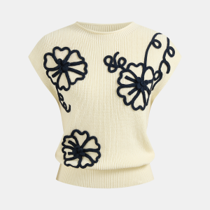 3D Floral Applique Ribbed Knit Vest