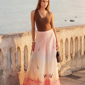 V-Neck Top & Sunset Bird Print Skirt Set